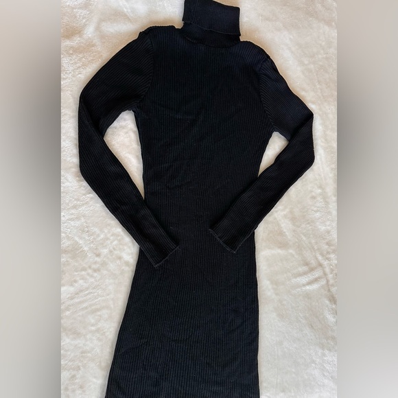 Store Twenty One Black Sweater Dress - Picture 1 of 4